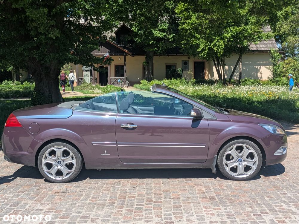 Ford Focus 1.6 16V Trend - 19
