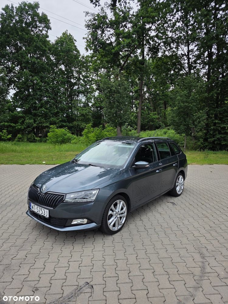 Skoda Fabia 1.0 TSI Style Color - 1