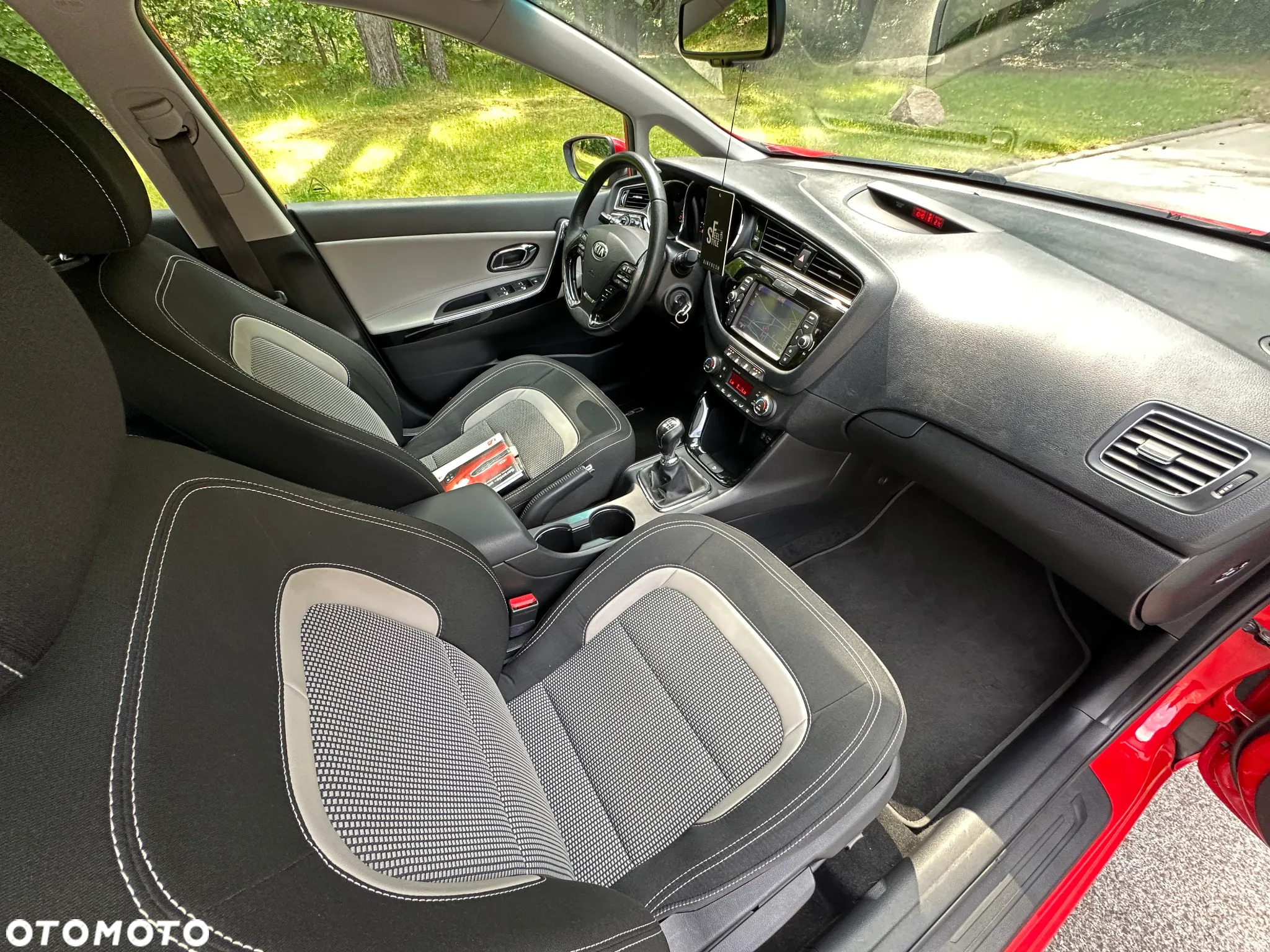 Kia Ceed 1.6 GDI Platinum Edition - 29