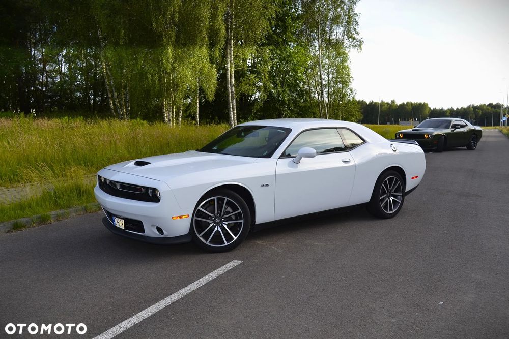 Dodge Challenger 5.7 R/T - 7