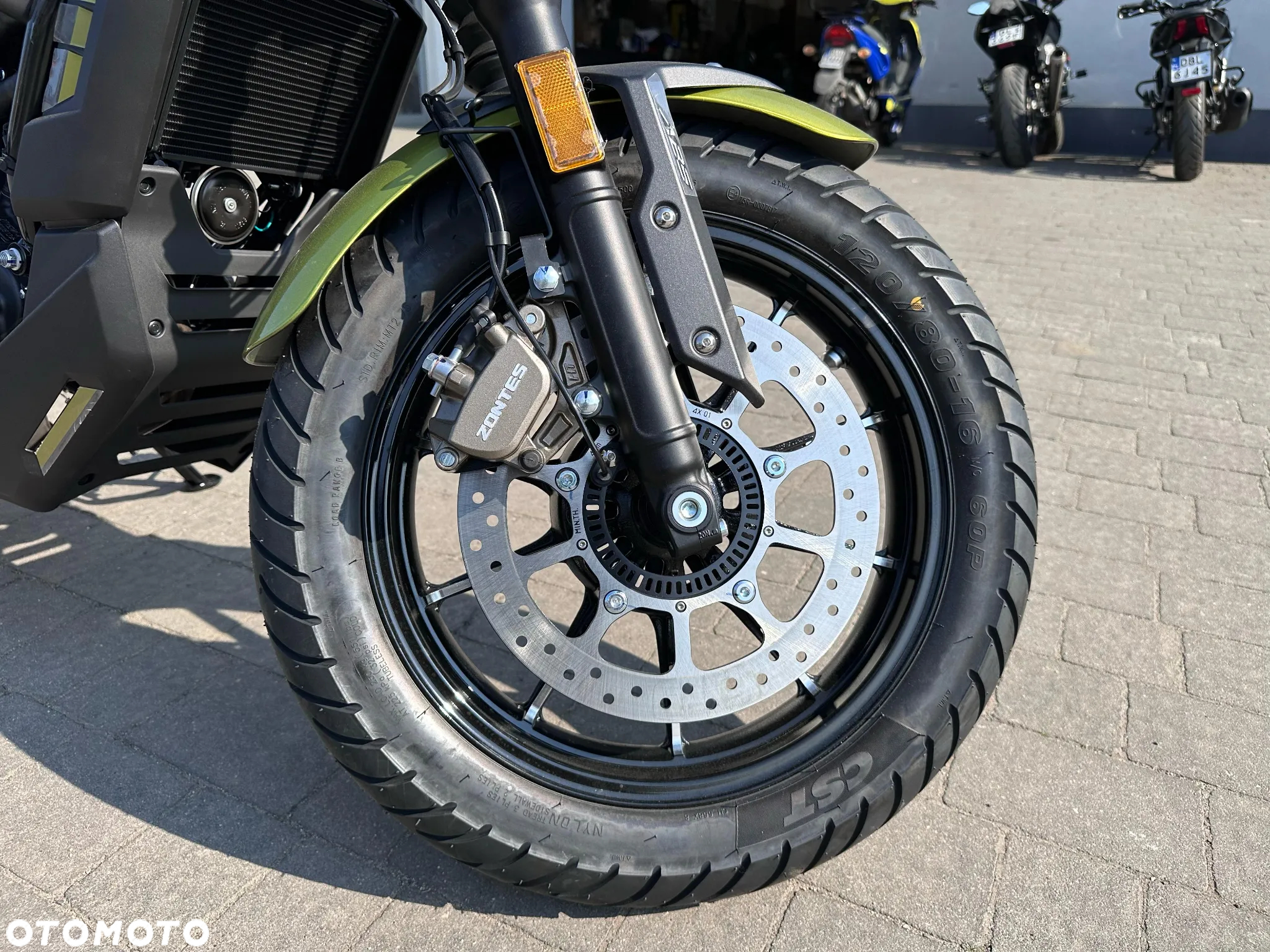 Zontes 125C - 12