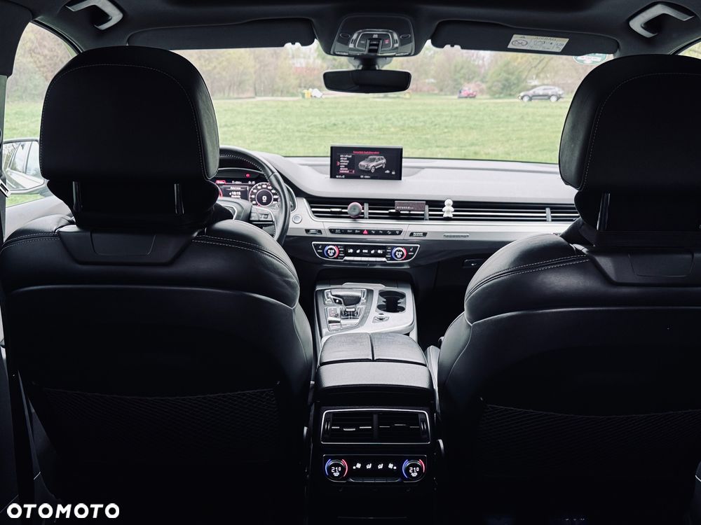 Audi Q7 - 22