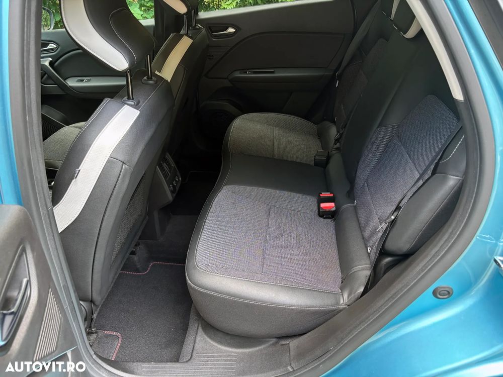 Renault Captur - 27