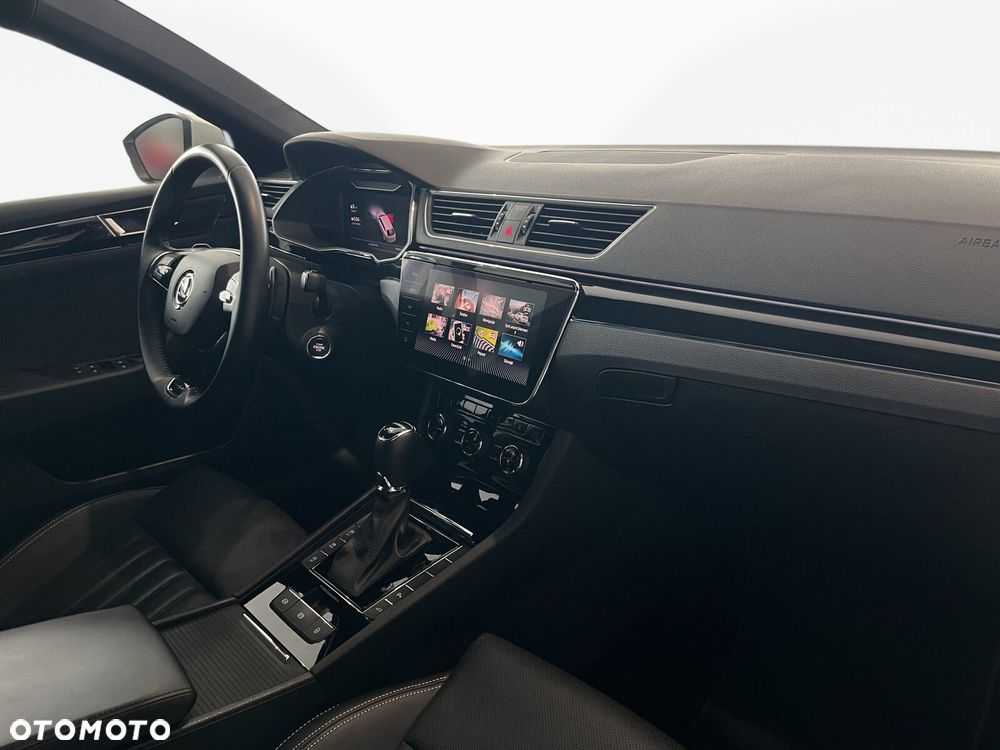Skoda Superb 2.0 TDI SCR 4x4 L&K DSG - 13