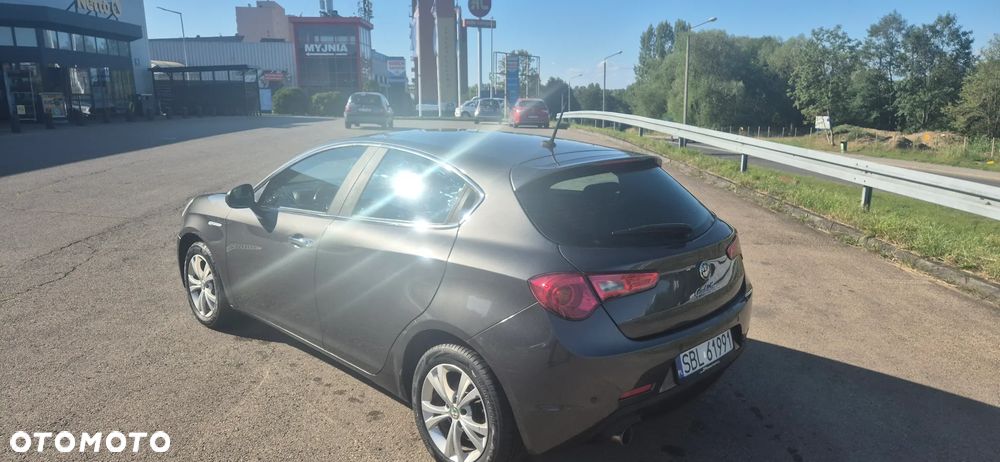 Alfa Romeo Giulietta 1.6 JTDM Sport - 3