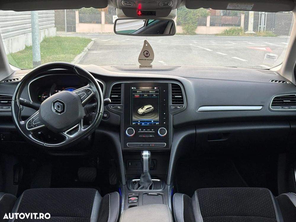 Renault Megane BLUE dCi EDC Intens - 11