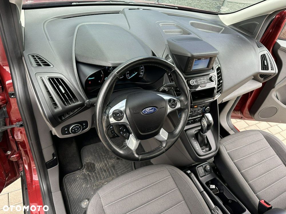 Ford Tourneo Connect - 11