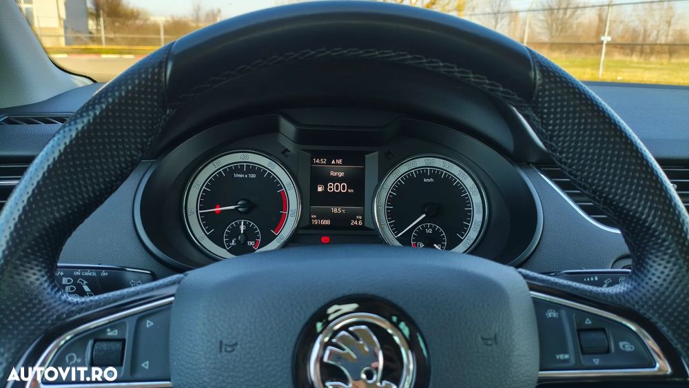 Skoda Octavia - 8