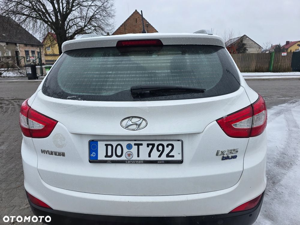 Hyundai ix35 blue 1.6 2WD Finale Gold - 4