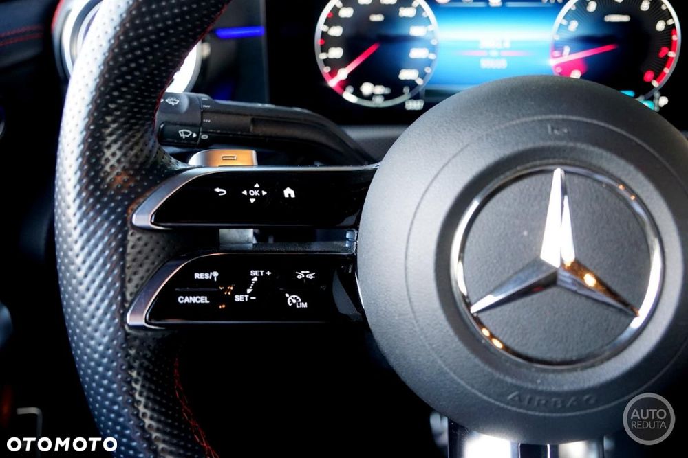 Mercedes-Benz CLA 200 AMG Line 7G-DCT - 40