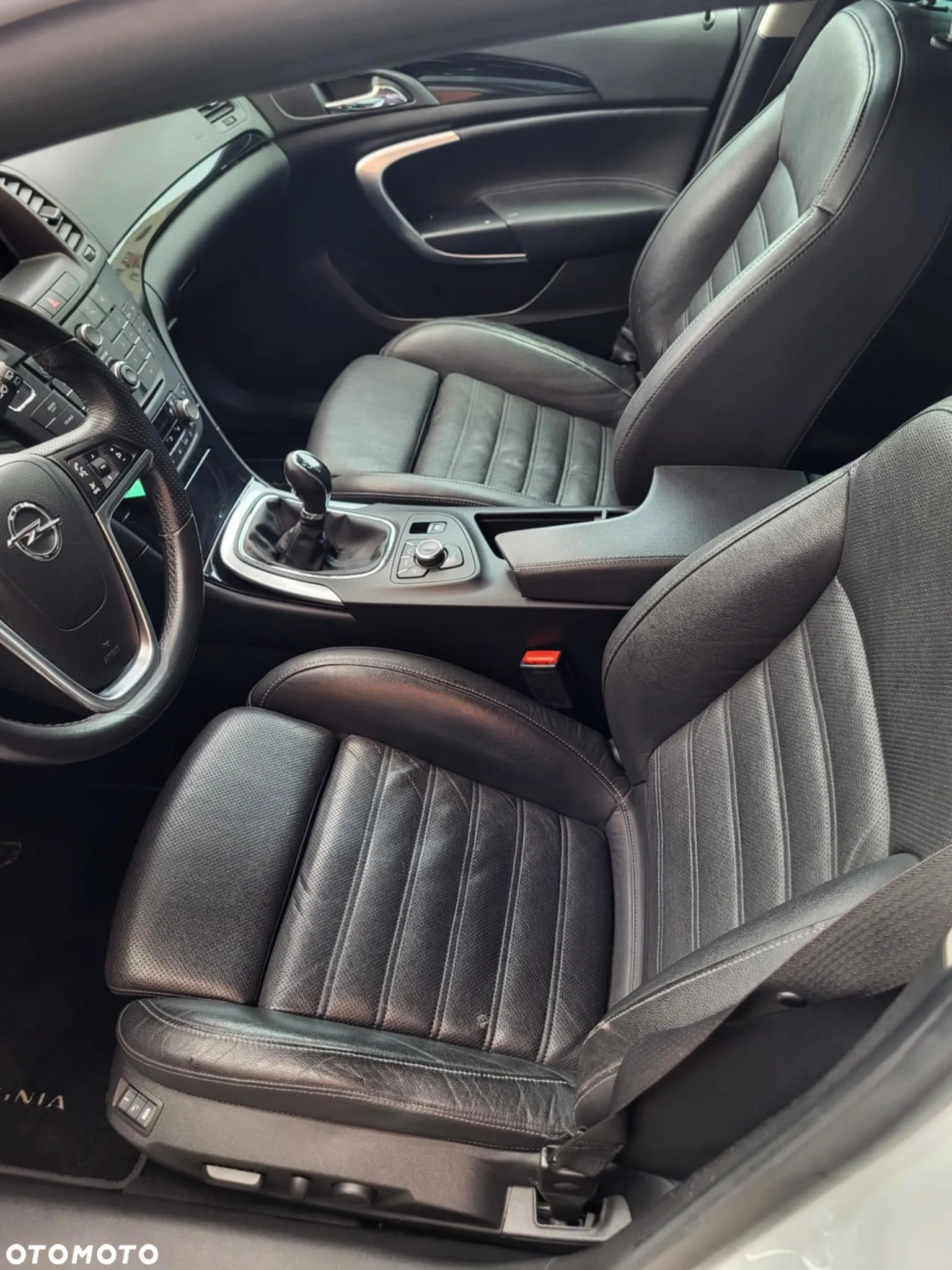 Opel Insignia 2.0 CDTI Cosmo - 8