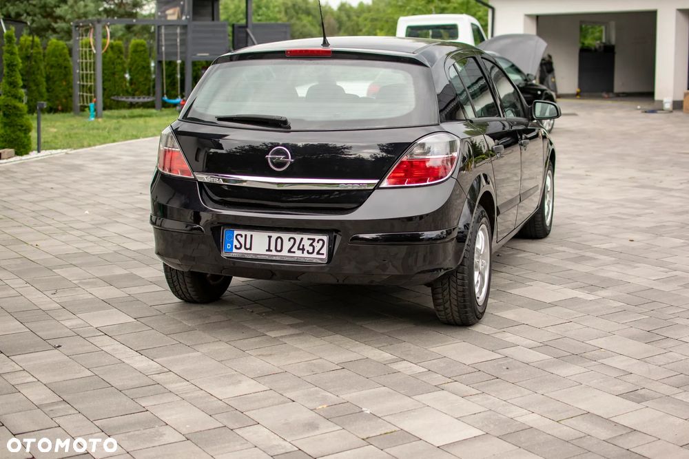 Opel Astra - 17