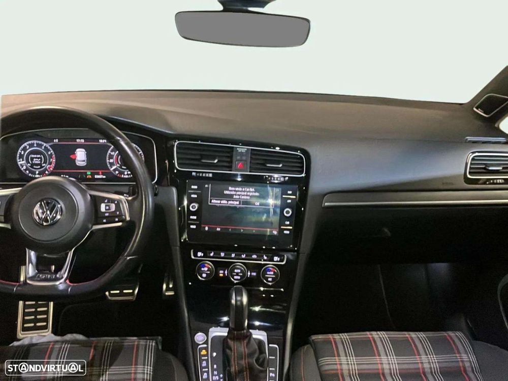 VW Golf 2.0 TSI GTI DSG Performance - 9