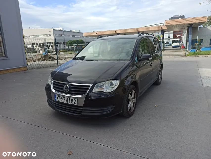 Volkswagen Touran 1.9 TDI DPF BlueMot Trendline - 1