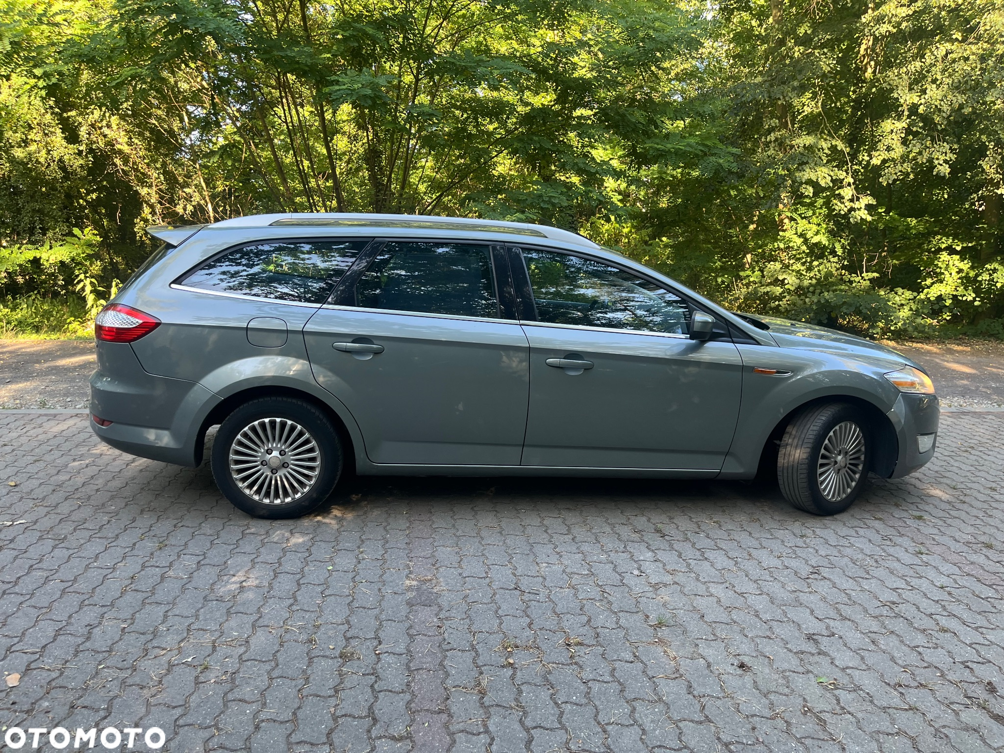 Ford Mondeo 2.0 TDCi Titanium - 16
