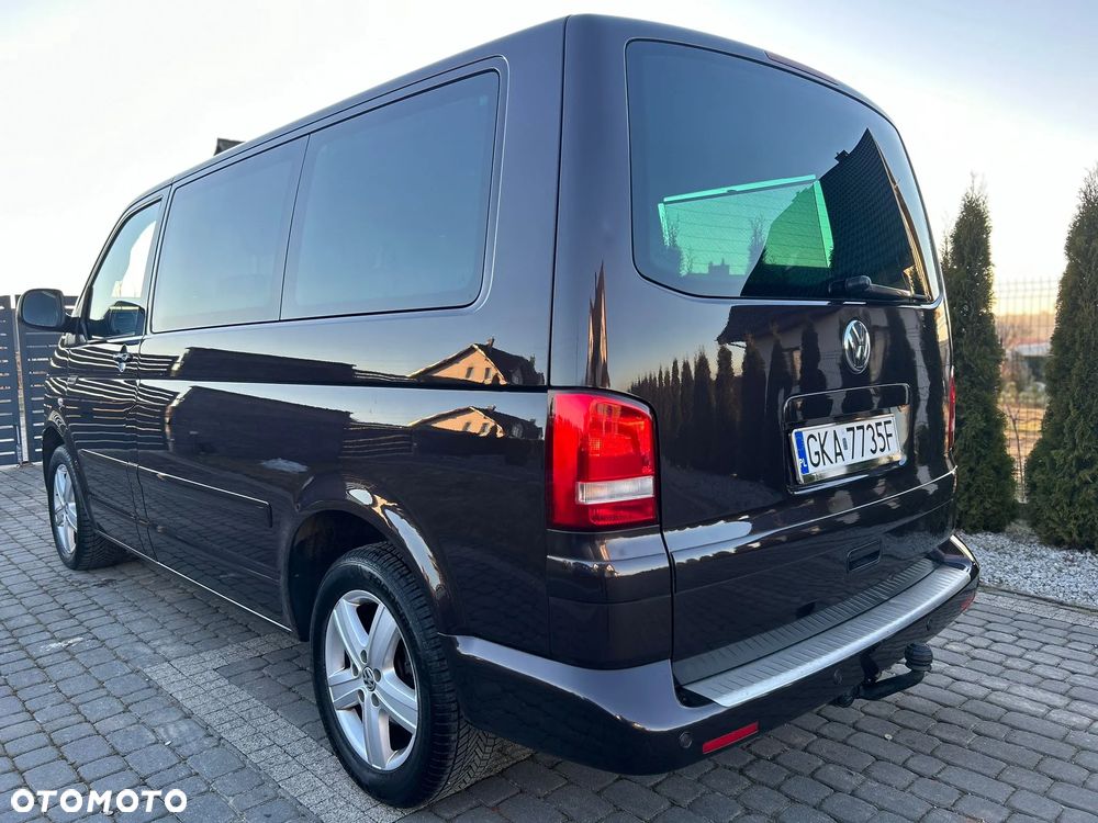 Volkswagen Caravelle - 13
