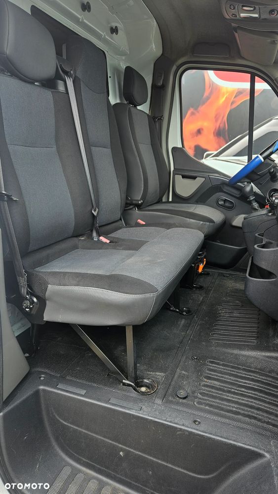 Renault Master III - 9