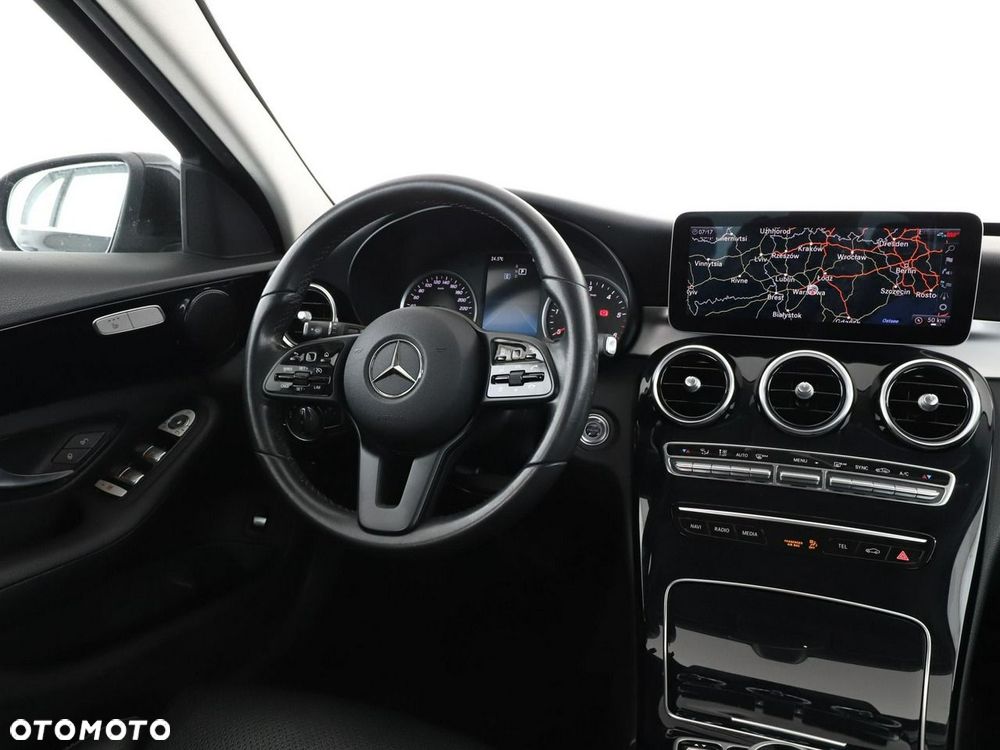 Mercedes-Benz Klasa C 200 d 9G-TRONIC Avantgarde - 17