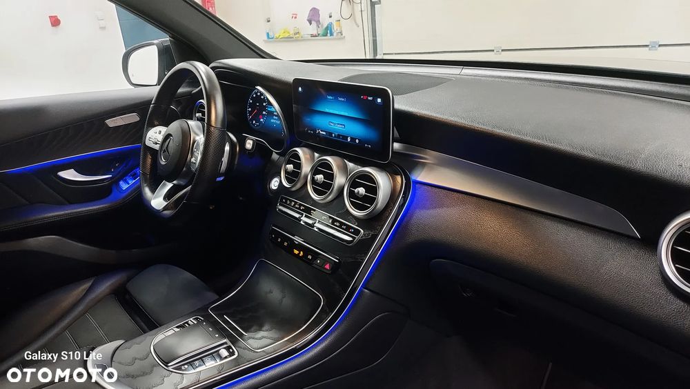 Mercedes-Benz GLC 300 de 4Matic 9G-TRONIC AMG Line Plus - 18