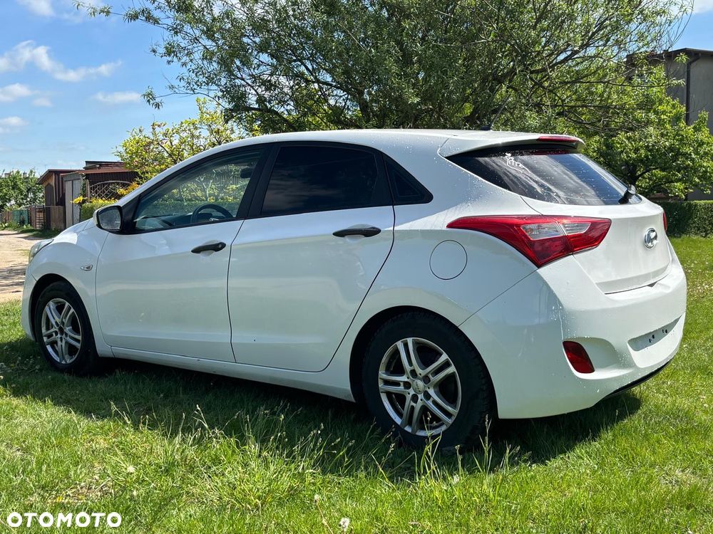 Hyundai i30 1.6 CRDi Style - 3