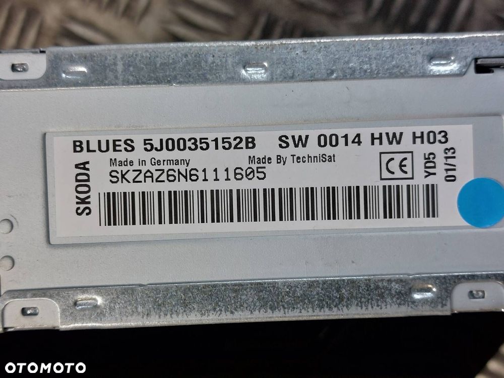 RADIO ODTWARZACZ + PANEL NAWIEWU SKODA RAPID I 5JA820045 5J0035152B - 5