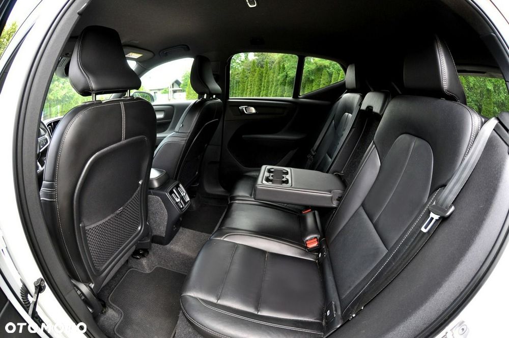 Volvo XC 40 - 12