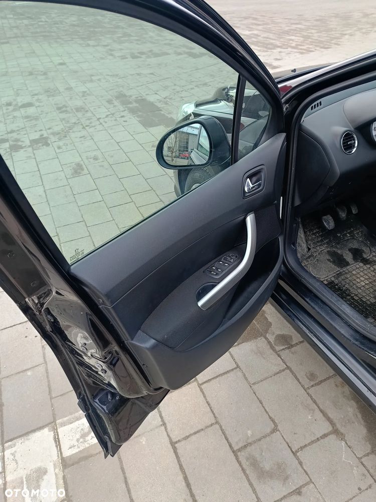 Peugeot 308 HDi FAP 140 Business Line Niveau 2 - 11