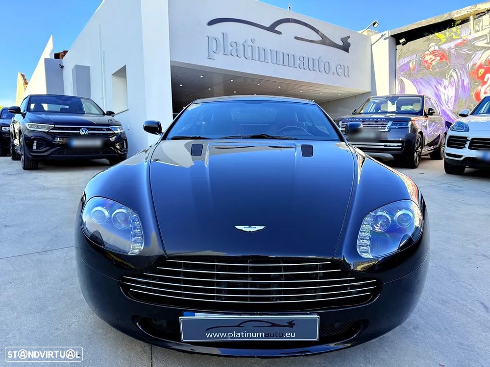 Aston Martin Vantage Coupe V8 Sportshift - 9