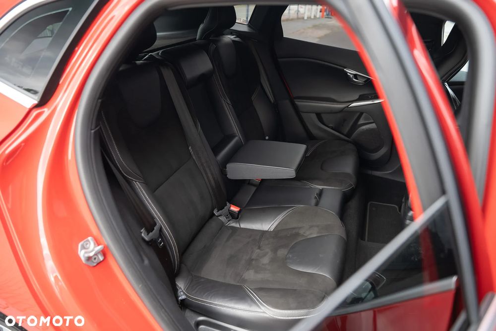 Volvo V40 D2 RDesign - 35