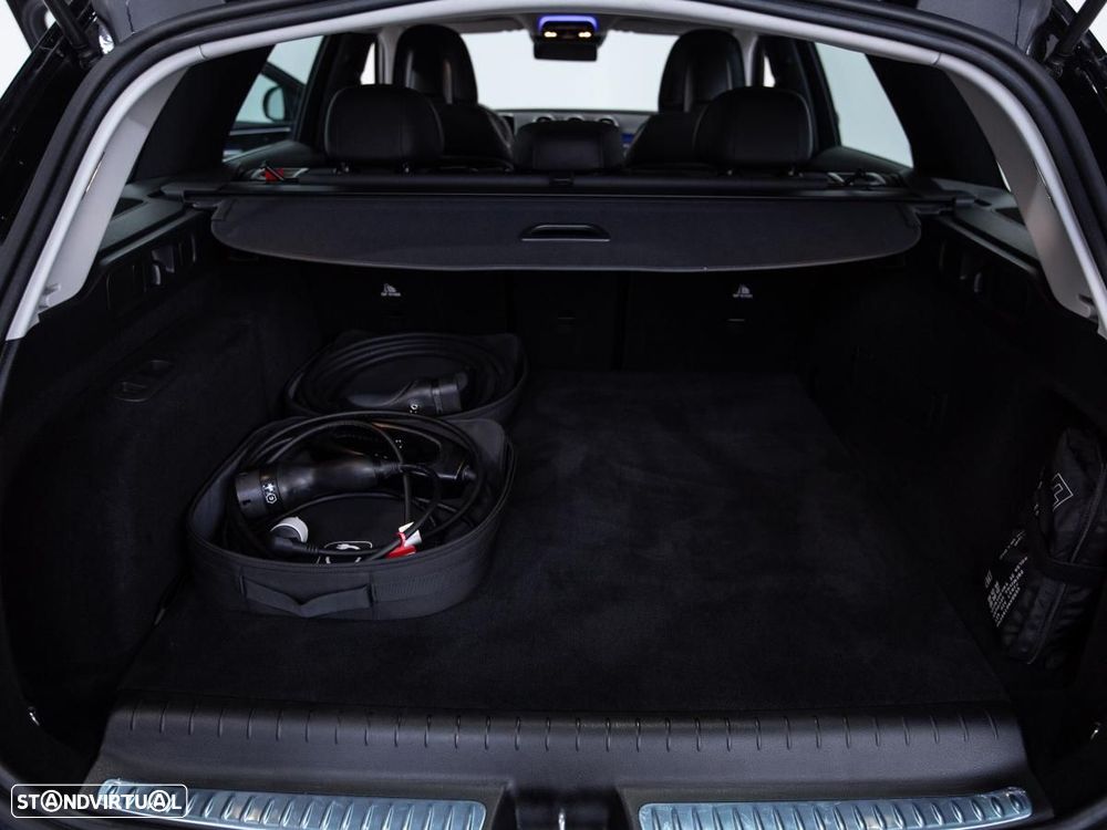 Mercedes-Benz C 300 e T 9G-TRONIC Avantgarde - 13