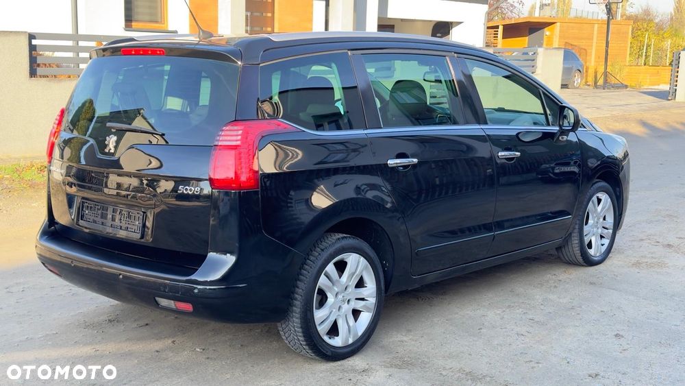 Peugeot 5008 HDI FAP 110 Allure - 4