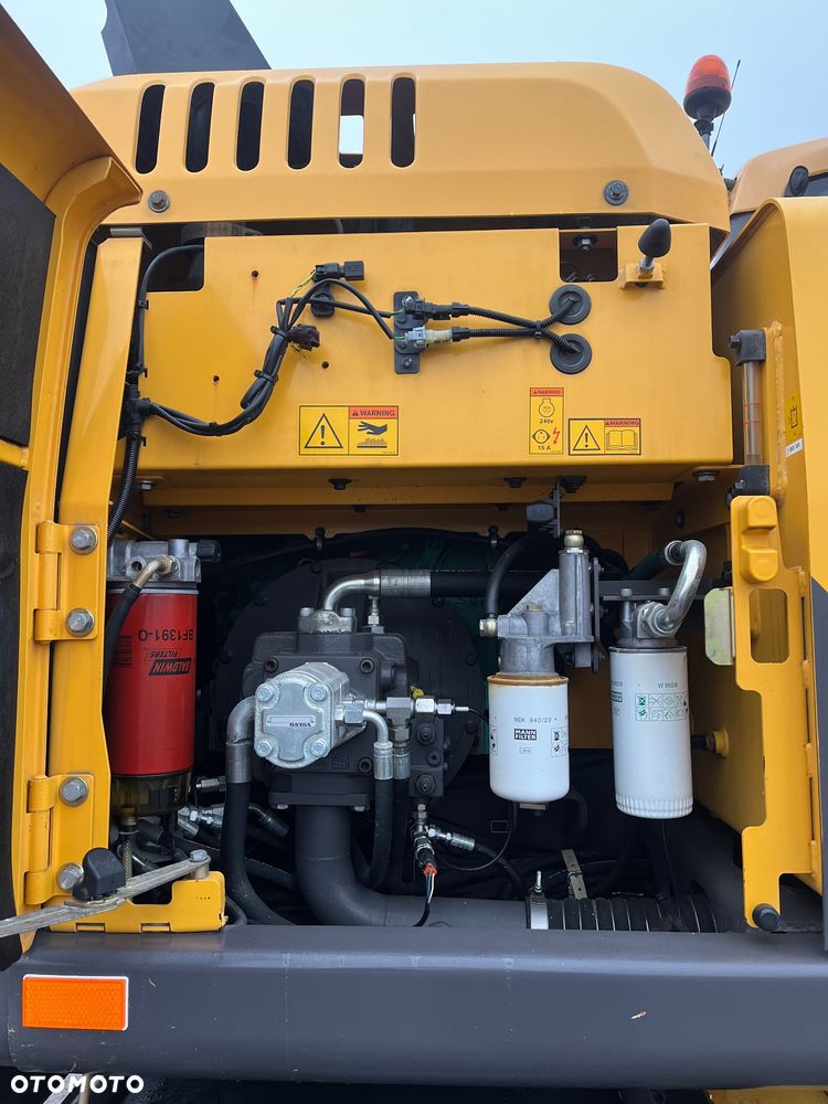 Volvo EW 140 D / ROTOTILT + SZCZYPCE / SPROWADZONA / KOPARKA KOŁOWA / EW 160 D - 18