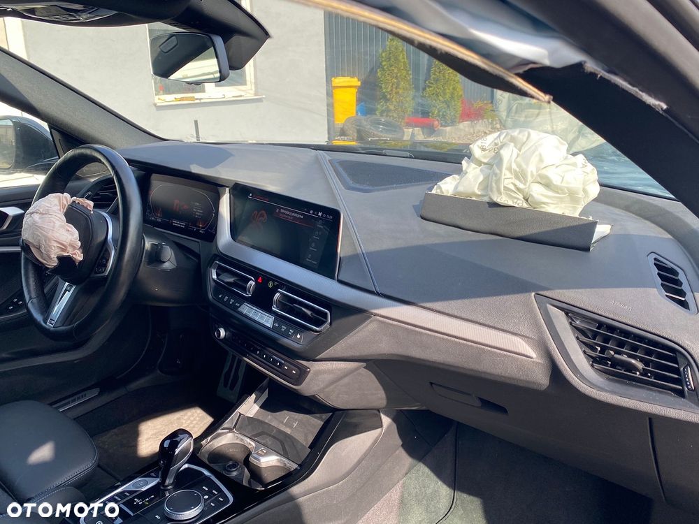 BMW Seria 2 218i M Sport sport - 18