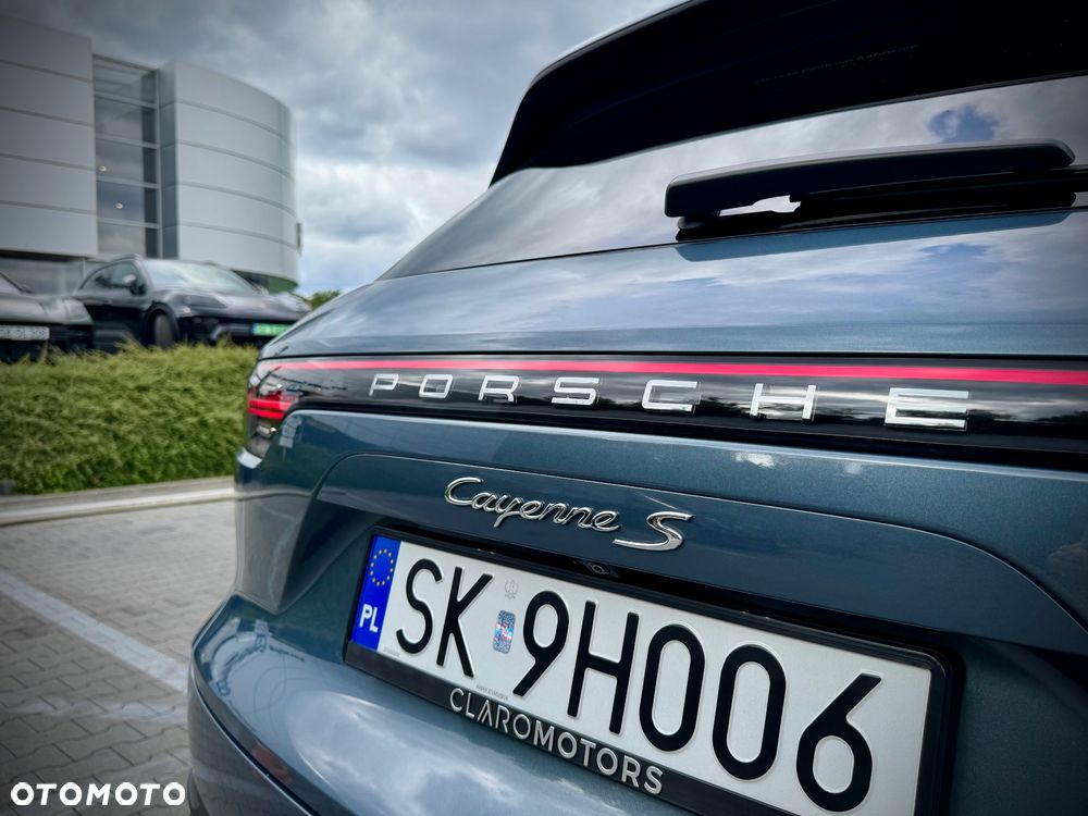 Porsche Cayenne S - 13