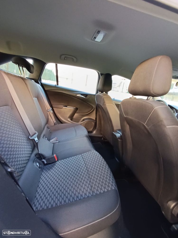 Opel Astra Sports Tourer 1.5 D Business Edition S/S - 23