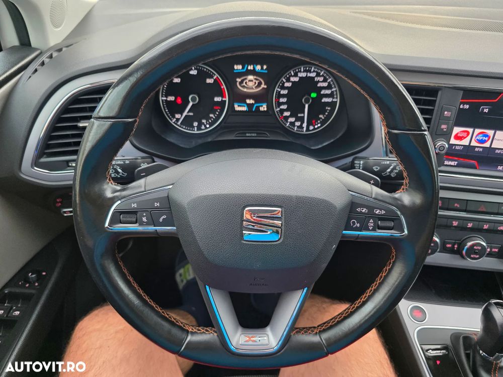 Seat Leon 2.0 TDI Start&Stop 4DRIVE DSG X-Perience - 28