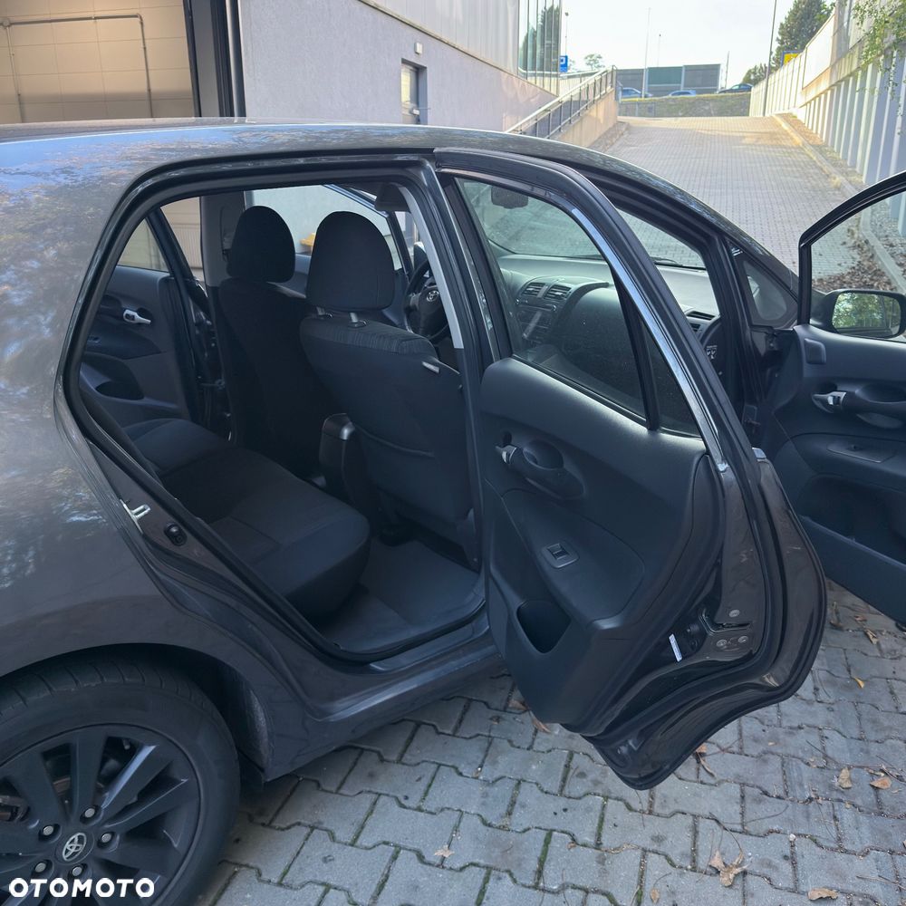 Toyota Auris 2.0 D-4D Luna - 8