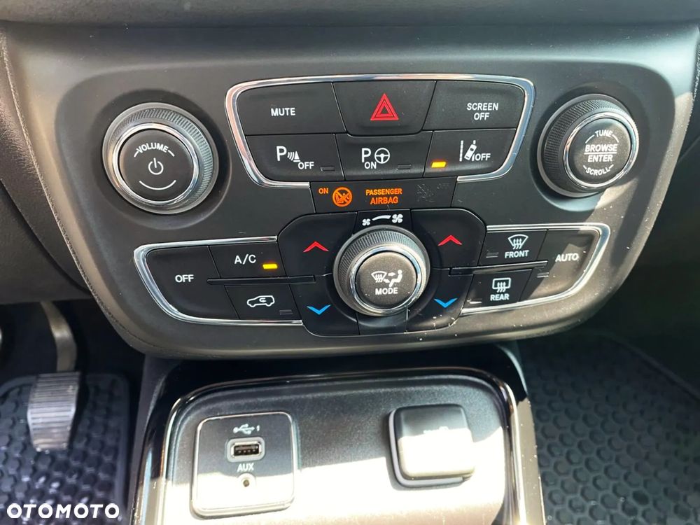 Jeep Compass 1.4 TMair Limited FWD S&S - 8