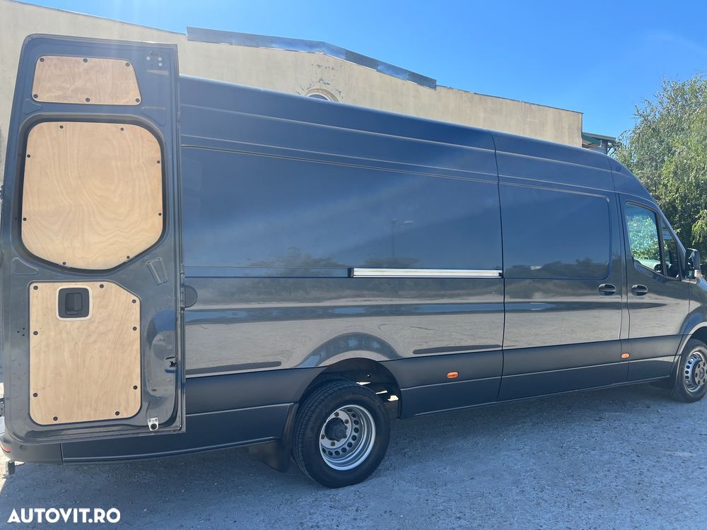 Mercedes-Benz Sprinter - 5