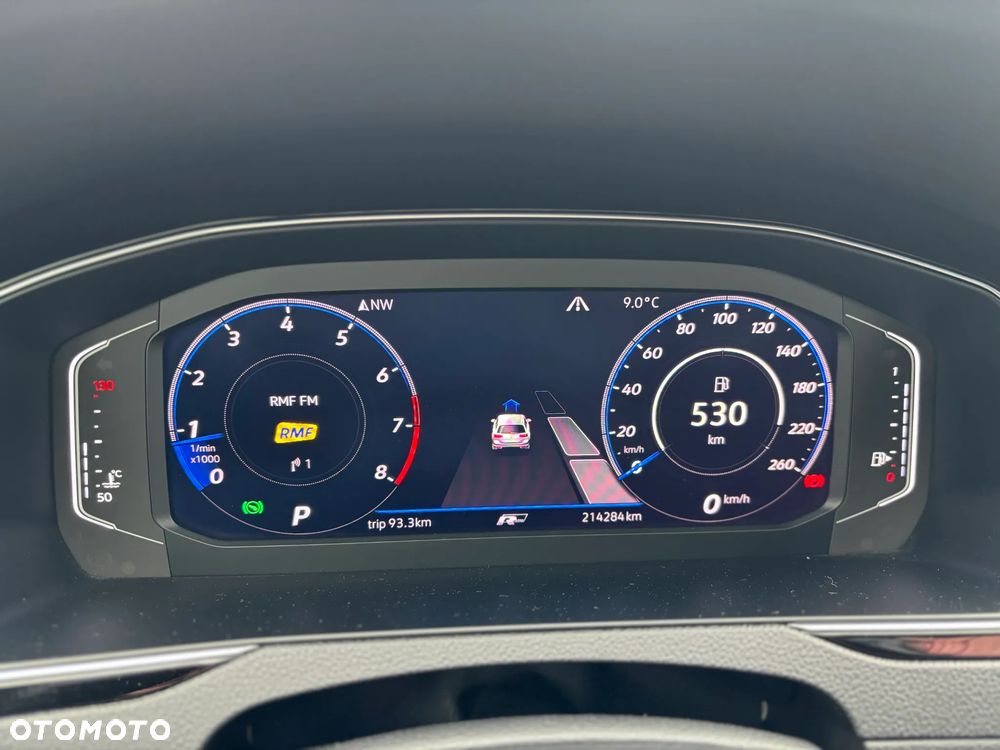 Volkswagen Passat 2.0 TSI Elegance DSG - 26
