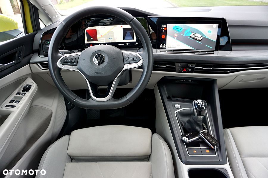 Volkswagen Golf - 31