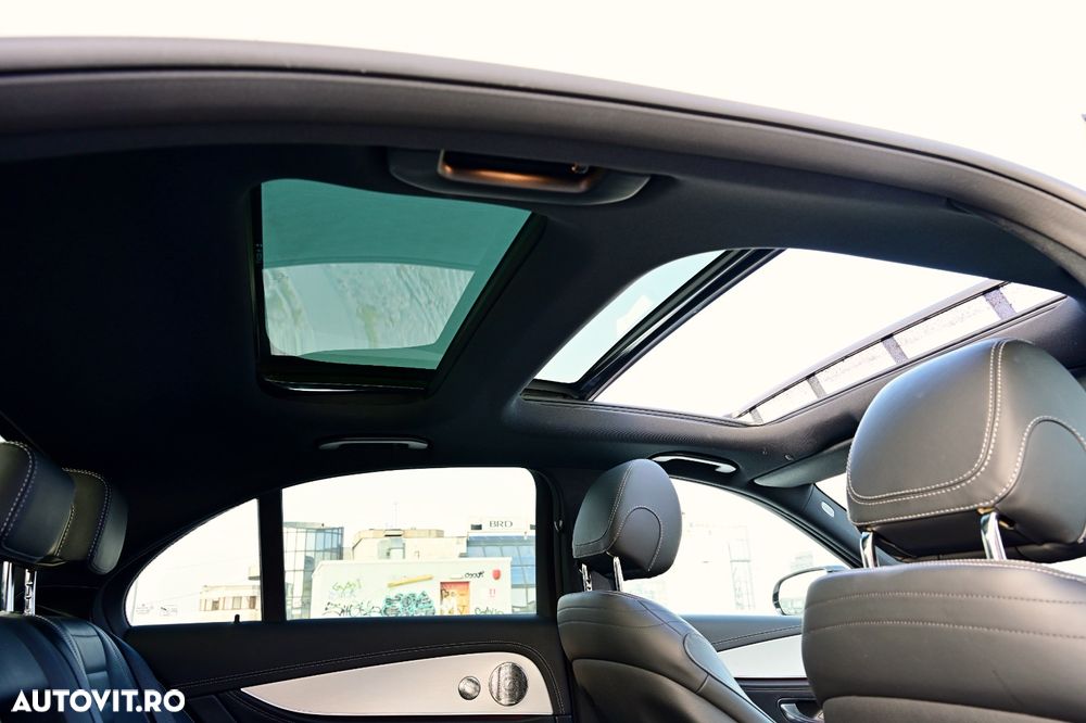 Mercedes-Benz E 300 4MATIC 9G-TRONIC AMG Line - 37