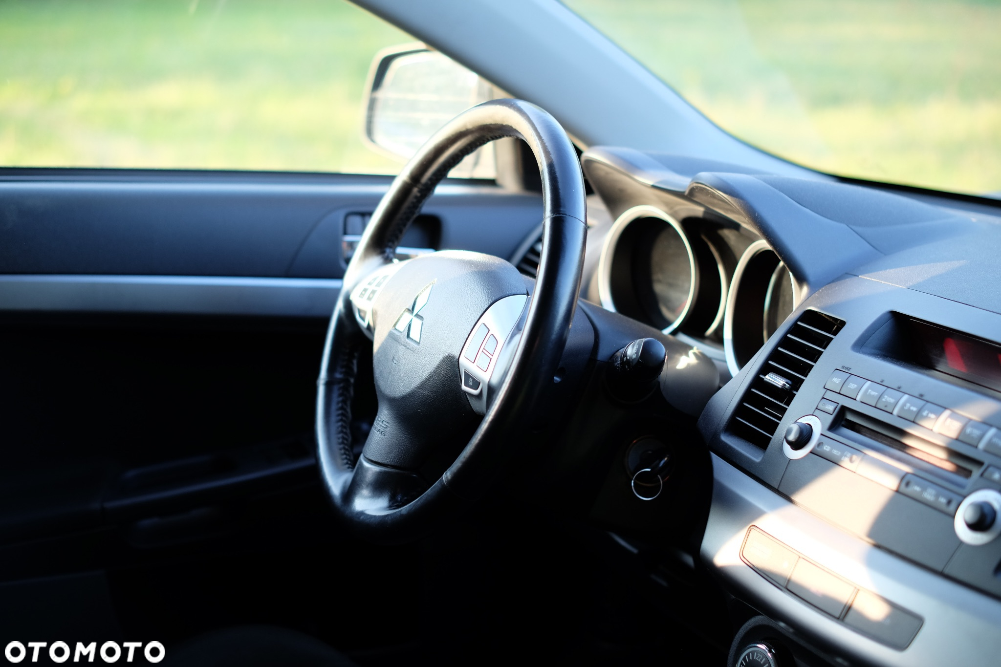 Mitsubishi Lancer - 10