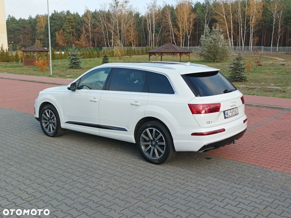 Audi Q7 - 13