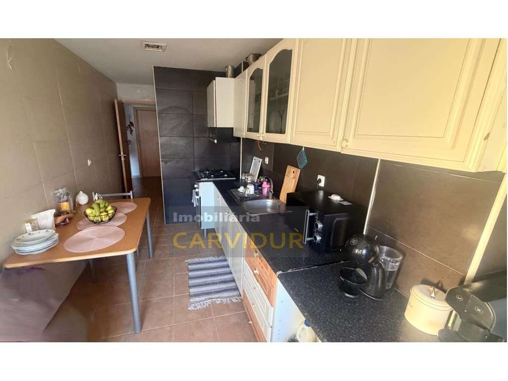 T2 Remodelado junto ao Parque José Afonso e à Margem do Rio - Grande imagem: 3/22