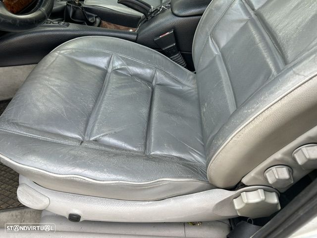 Opel Omega Caravan 2.5i V6 CD - 21