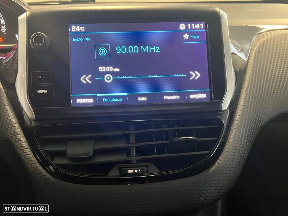 Peugeot 208 1.2 PureTech Style - 11