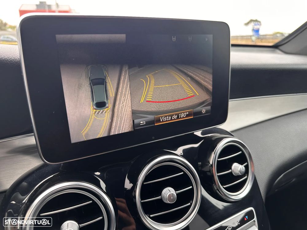 Mercedes-Benz GLC 250 d Coupé AMG Line 4-Matic - 29