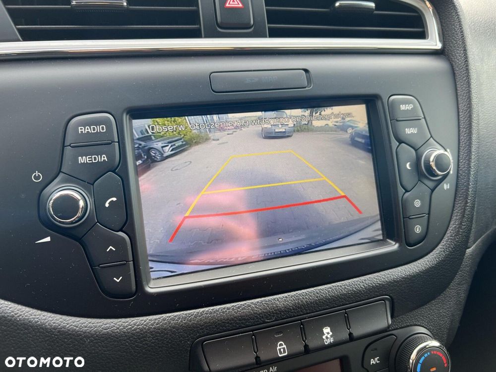 Kia Ceed Cee'd 1.6 GDI M - 24