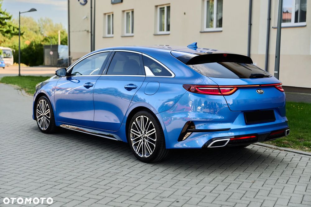 Kia ProCeed 1.4 T-GDI DCT7 OPF GT LINE - 15